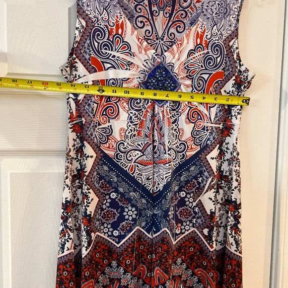Ladies Size Small Apt. 9 Red and Blue Paisley Mini Dress GUC - Picture 6 of 7